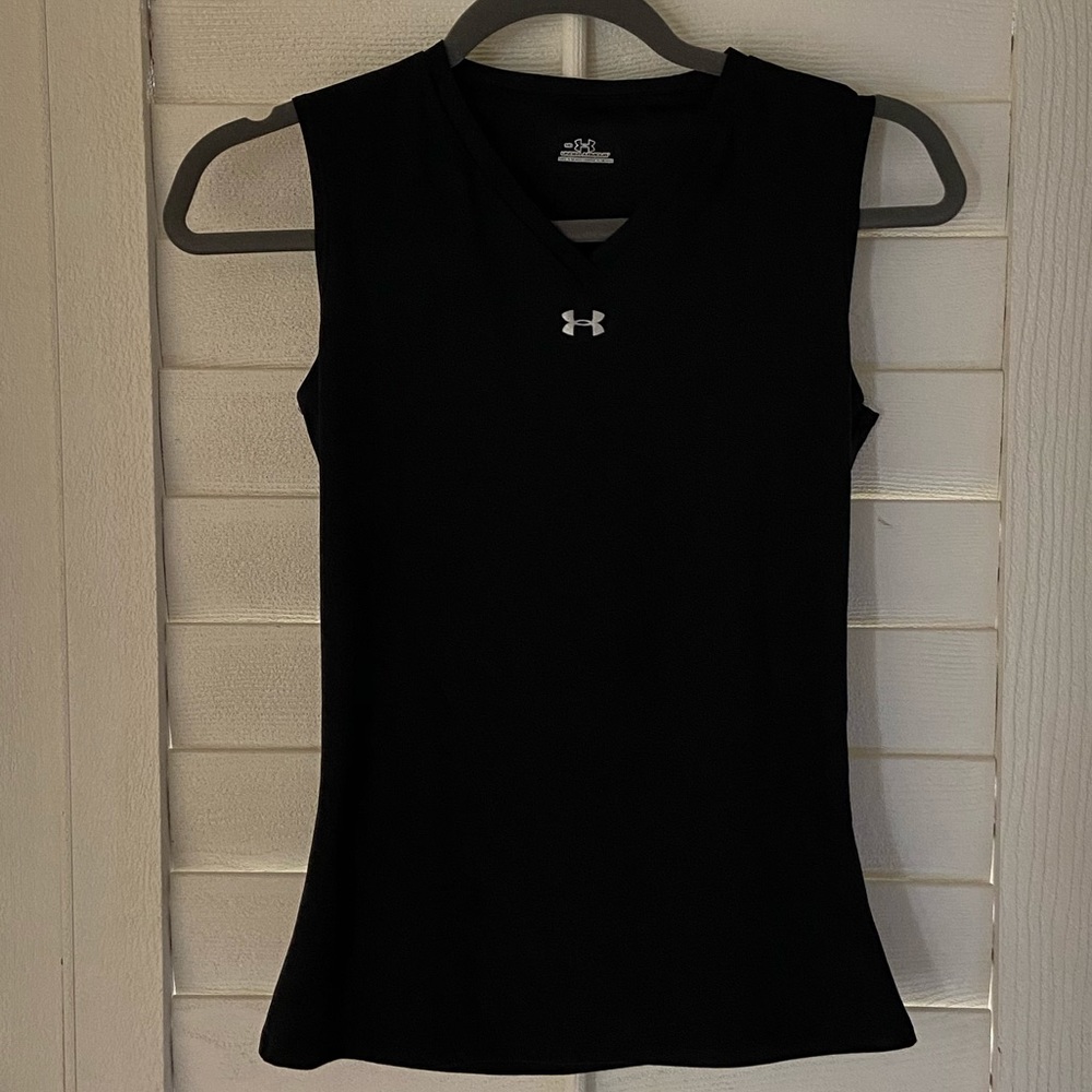 Fitted Underarmour Top